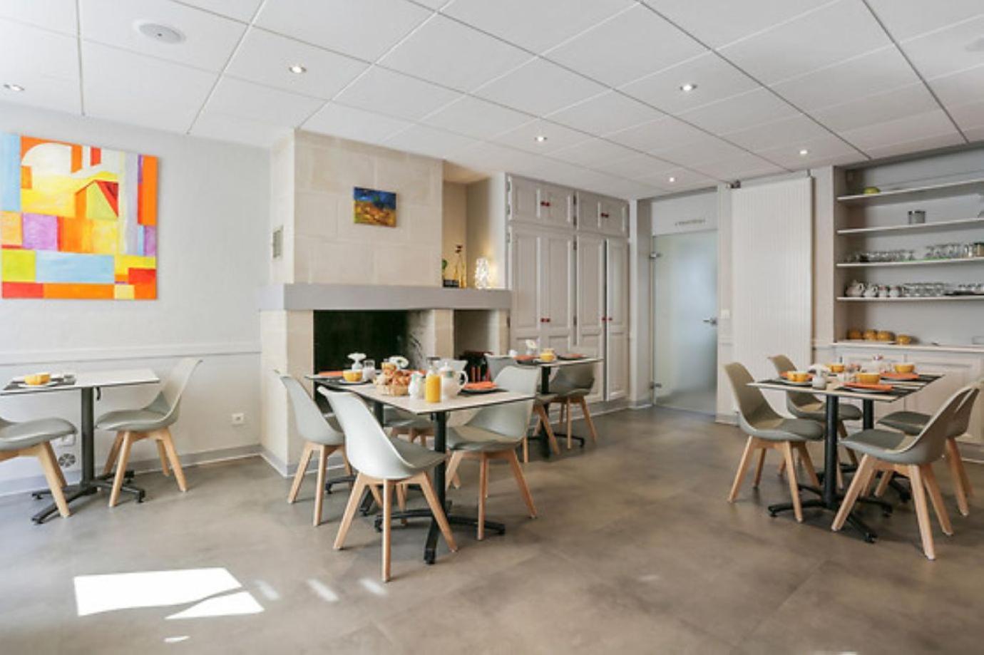 Logis Hotel Le Pelican Vernantes المظهر الخارجي الصورة